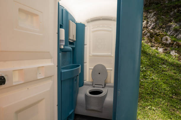 Professional porta potty rental in North Gates, NY